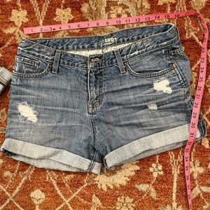 Cute low Rise shorts tag brand size 28 made in USA